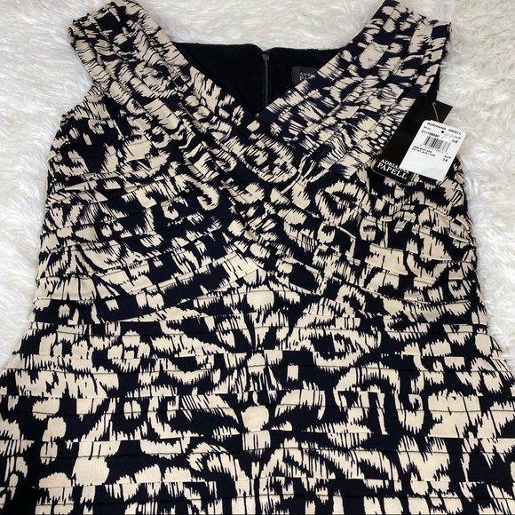 Adrianna Papell Sleeveless Black Beige Shutter Pleat Bodycon Cocktail Dress - Picture 4 of 12